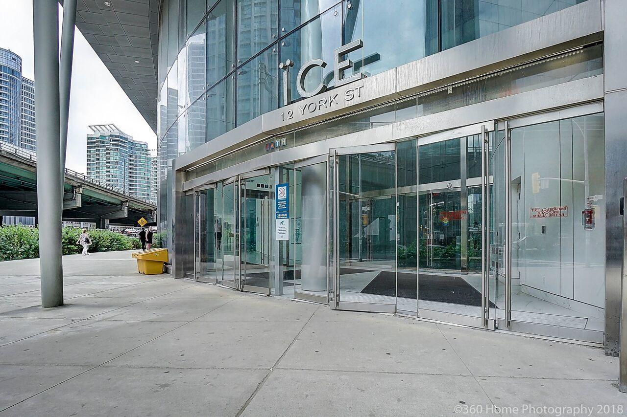 Ice - Lake And City View Toronto Zewnętrze zdjęcie